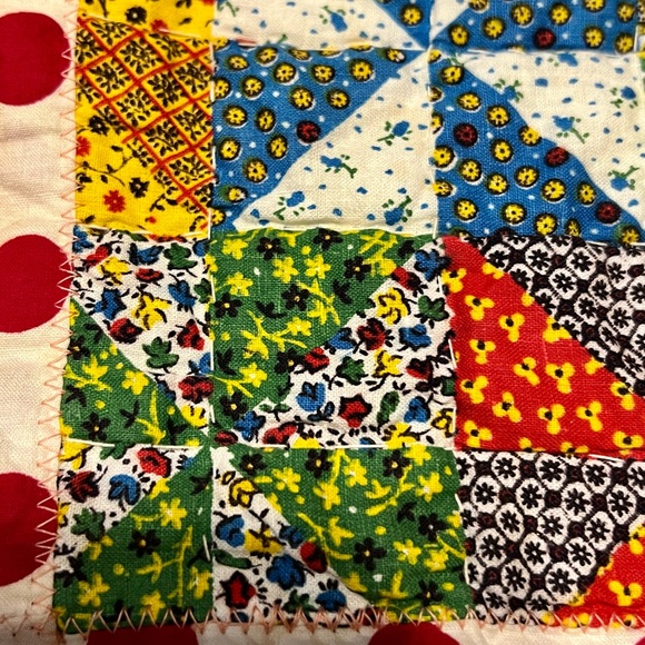 SOLD!!! Vintage patchwork quilt blanket doll or dollhouse 10”x12” - Picture 3 of 13